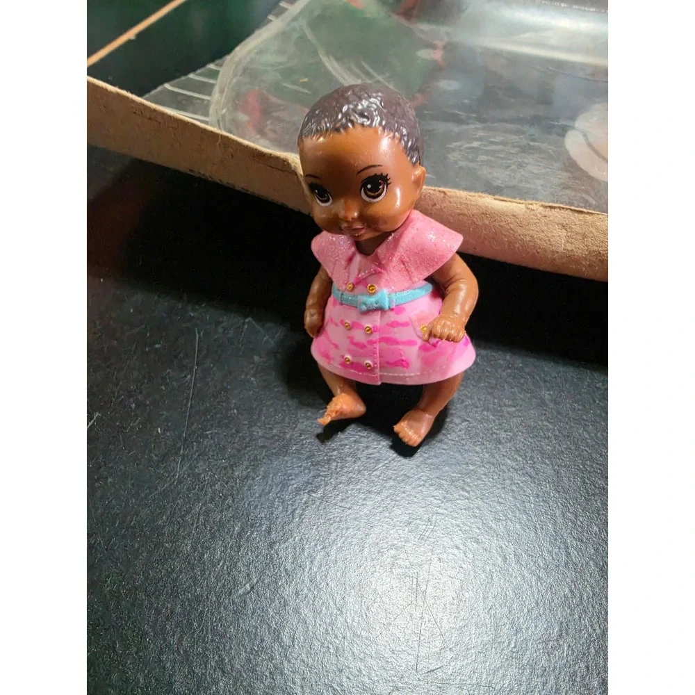 Barbie Skipper Babysitters Inc Brown Hair/Eyes Baby Doll